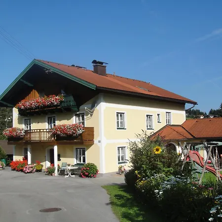 Apartment Haus Lehen